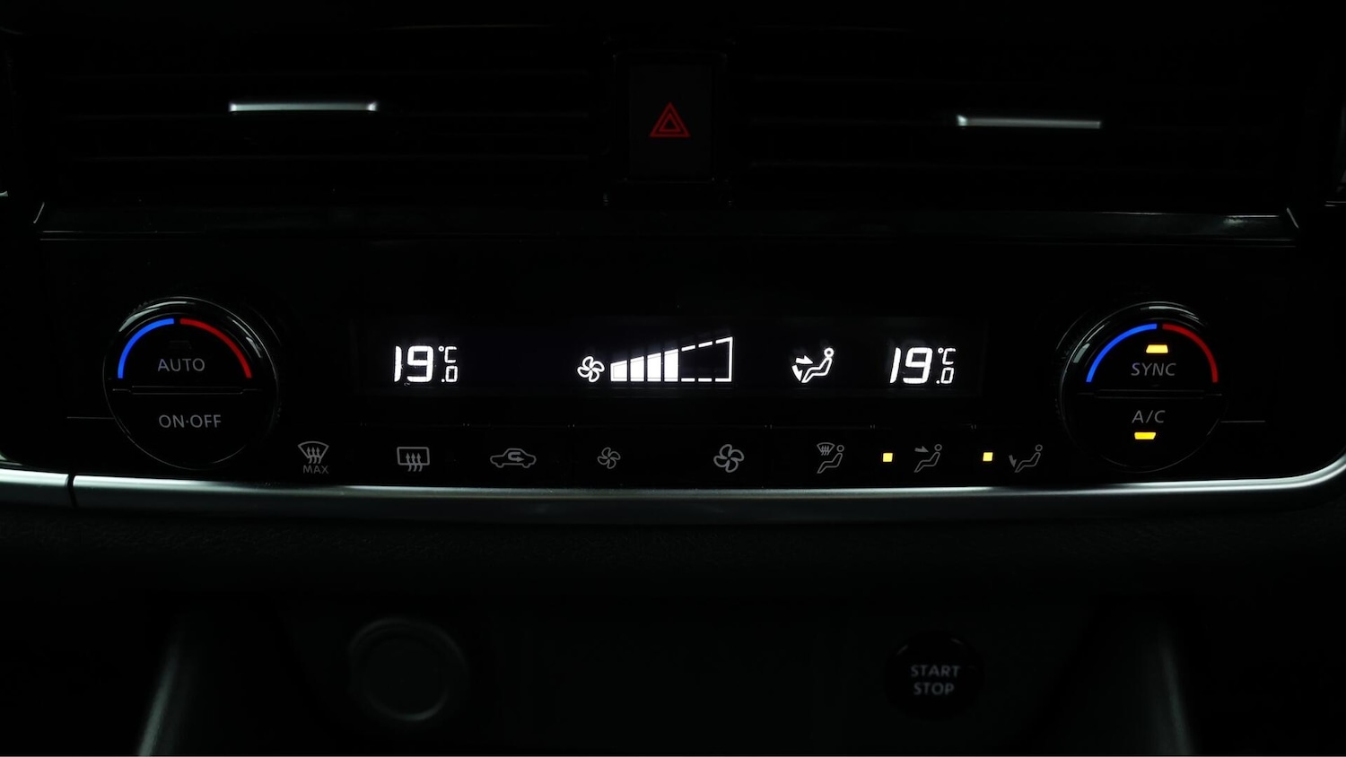 Used Nissan Qashqai 2022 for sale - 76137140: Photo 13