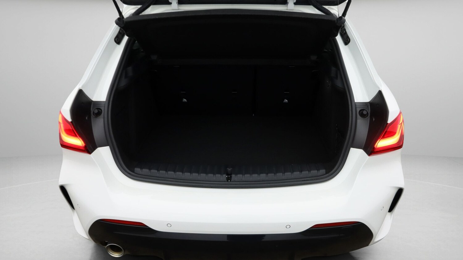 Used BMW 1 Series 2023 for sale - 77721032: Photo 17