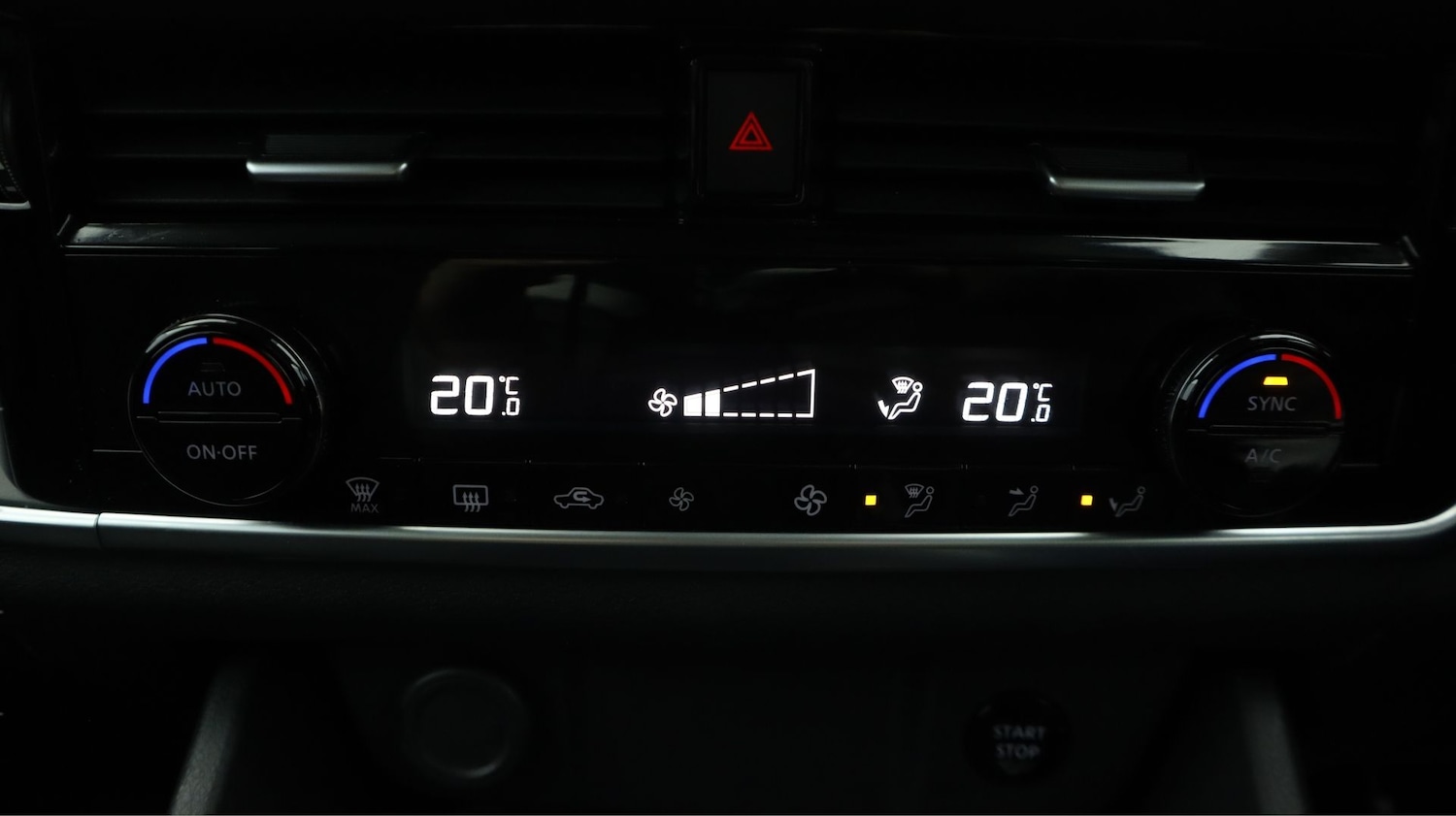 Used Nissan Qashqai for sale - 77272212: Photo 12