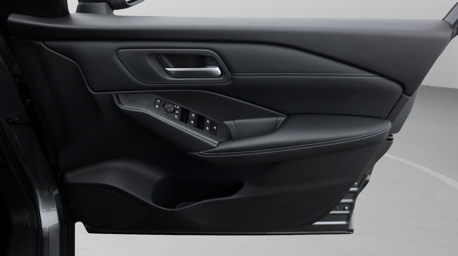 Used Nissan Qashqai for sale - 77272212: Photo 15