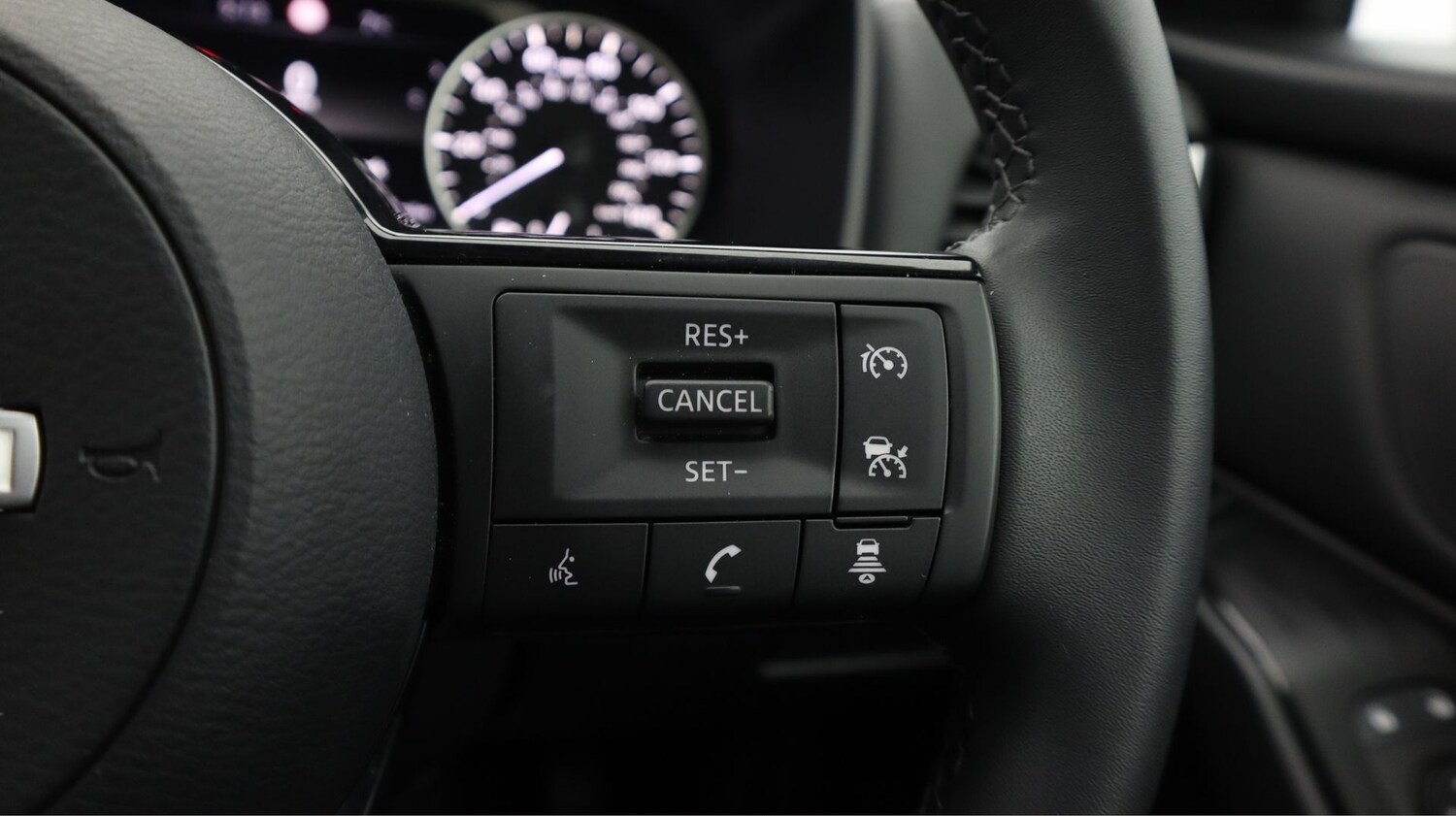 Used Nissan Qashqai for sale - 77272212: Photo 21