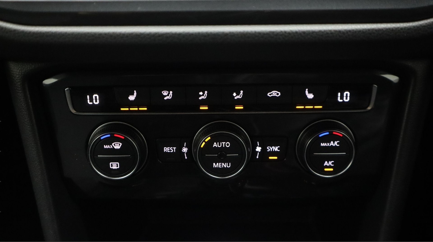 Used Volkswagen Tiguan 2020 for sale - 77240250: Photo 12