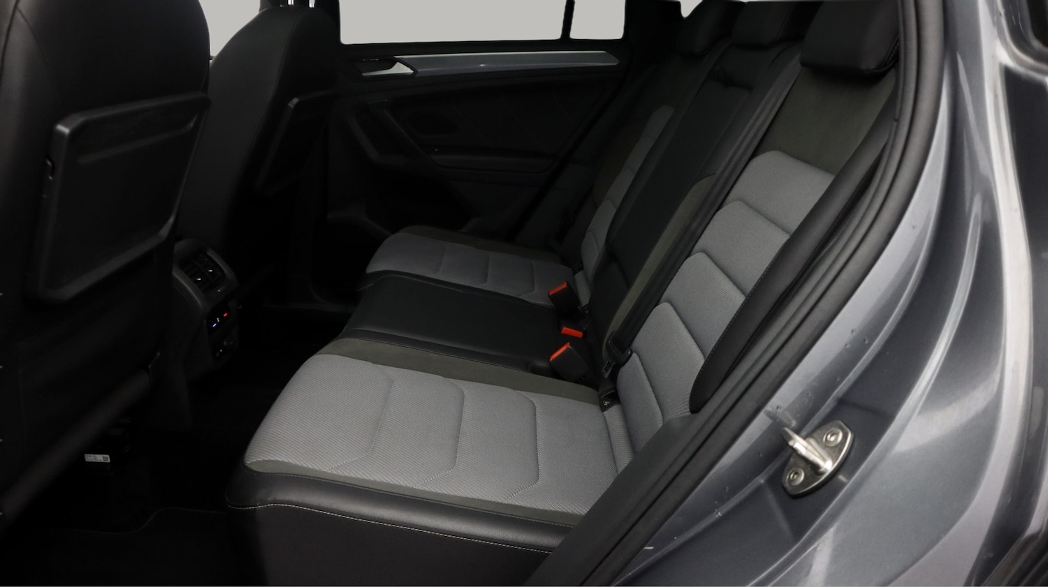 Used Volkswagen Tiguan 2020 for sale - 77240250: Photo 16