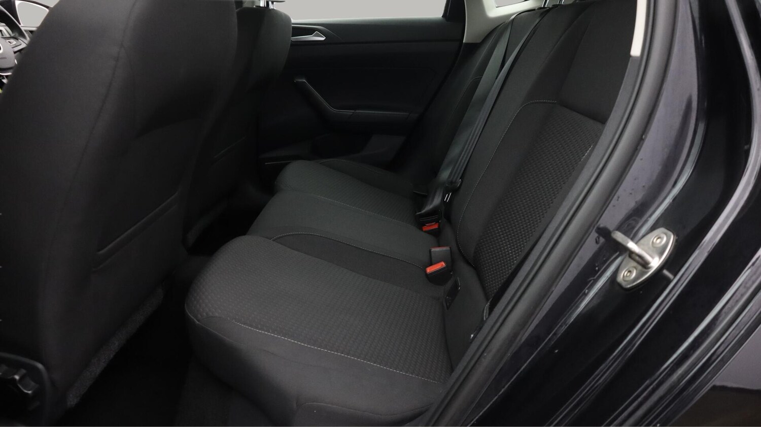 Used Volkswagen Polo for sale - 76702170: Photo 17