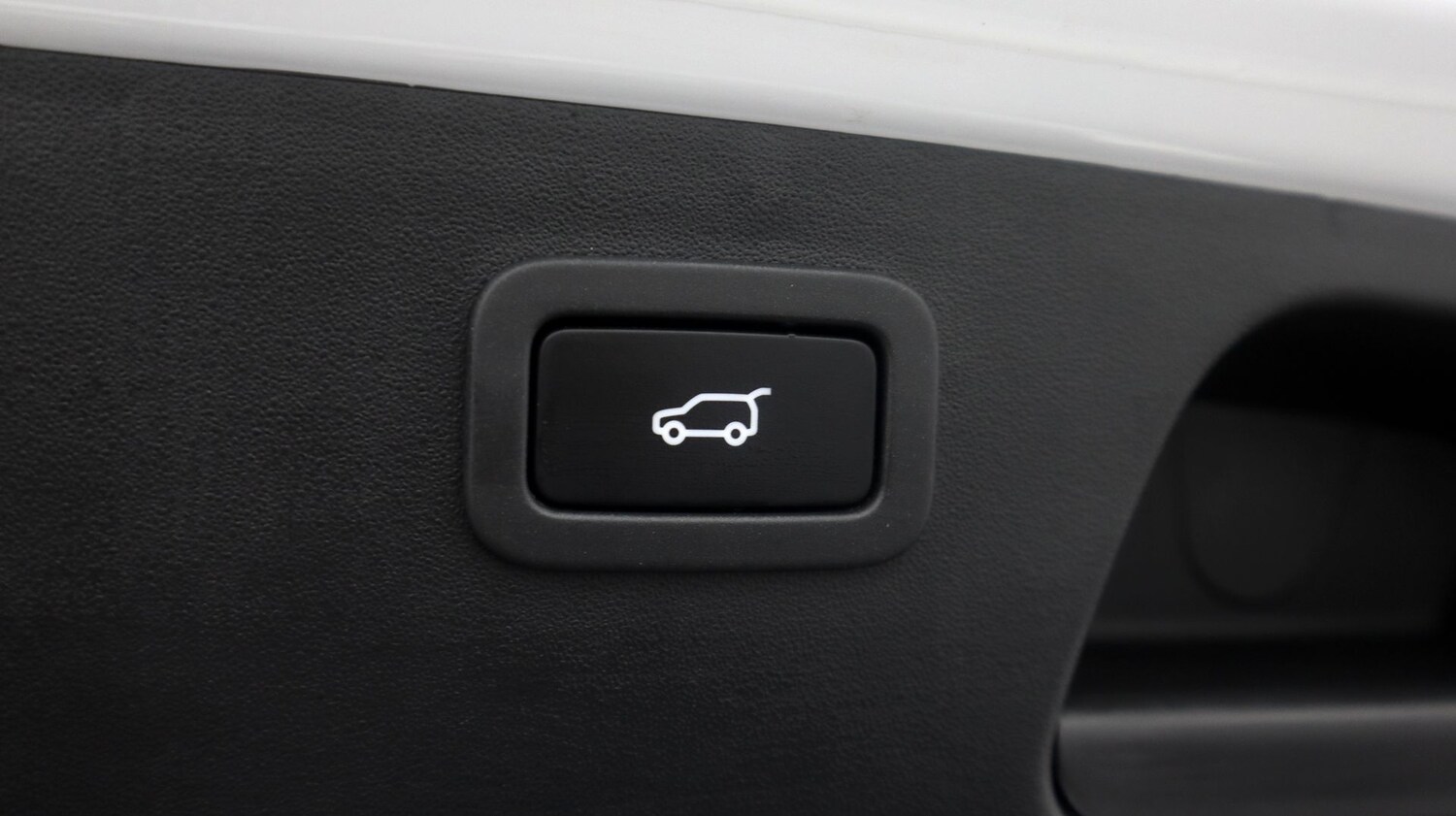 Used Jaguar E-Pace for sale - 77195358: Photo 27