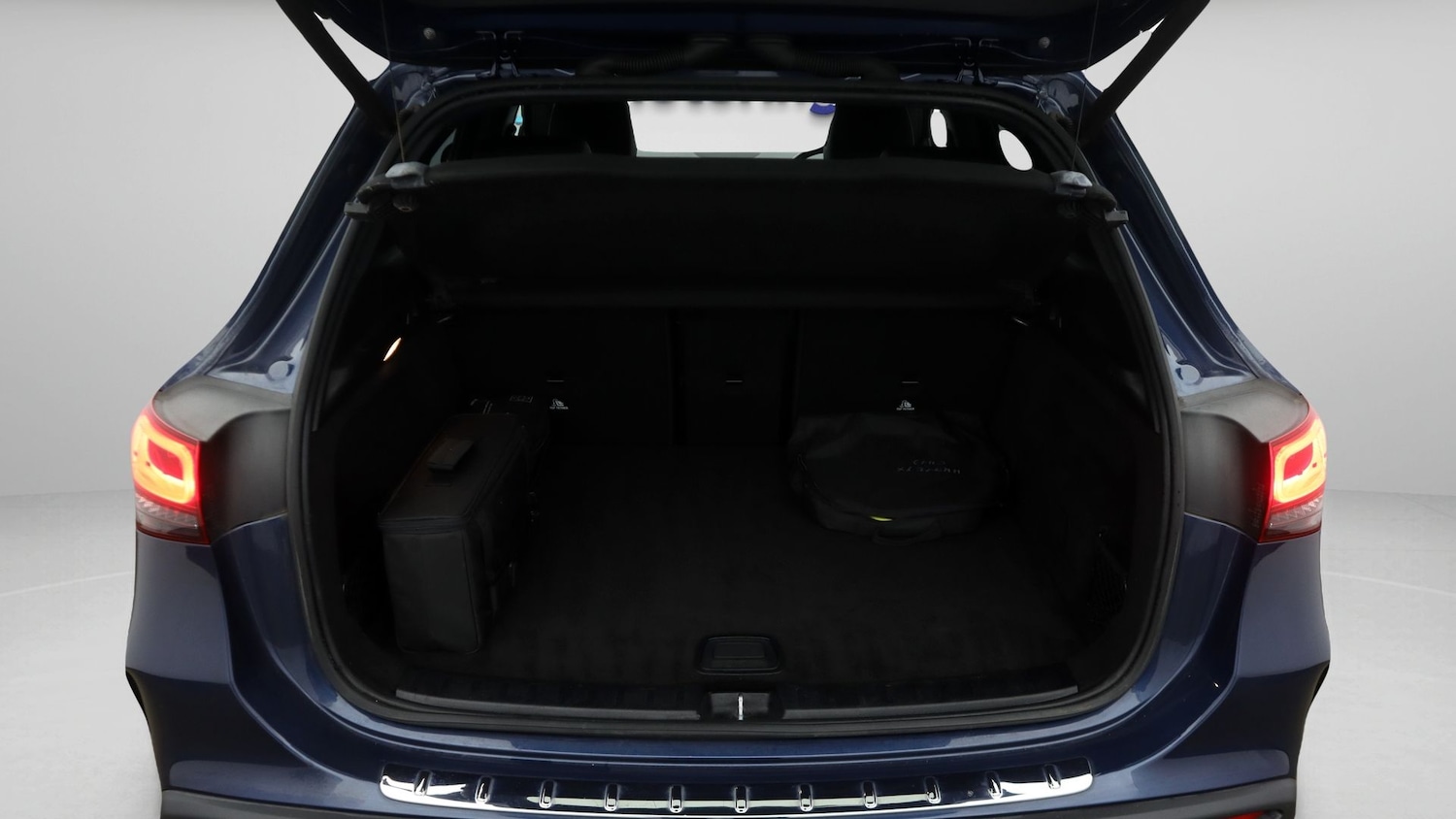 Used Mercedes-Benz EQA 2021 for sale - 77818512: Photo 17