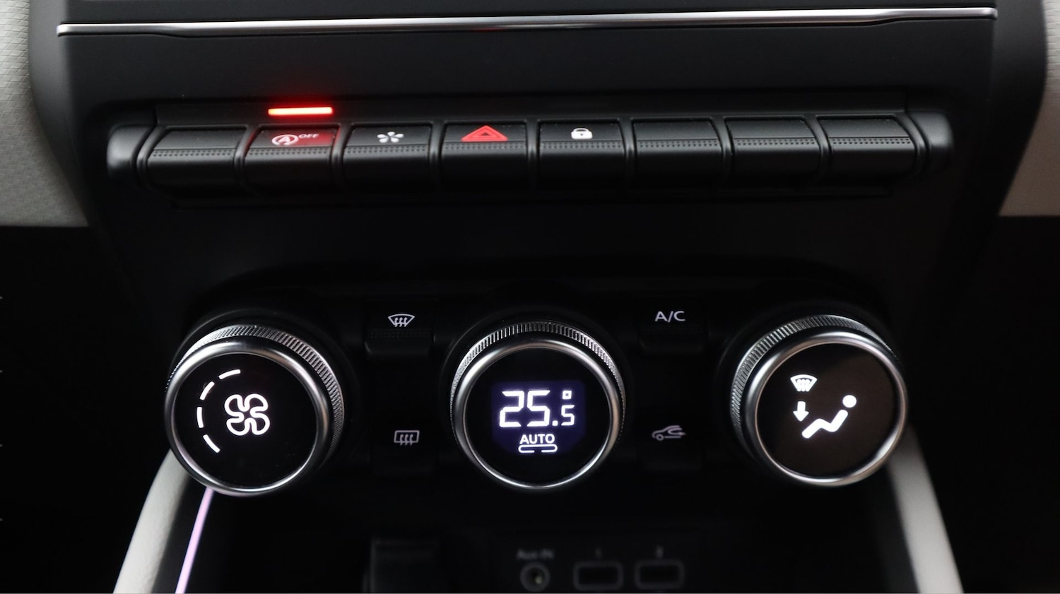 Used Renault Clio 2022 for sale - 78179933: Photo 12