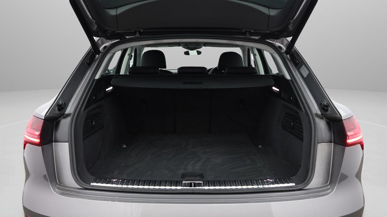 Used Audi e-tron 2021 for sale - 76389306: Photo 18