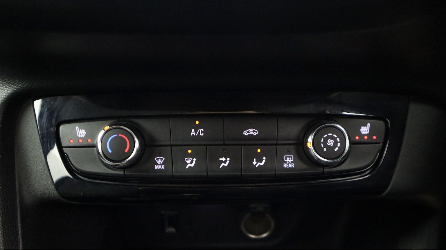 Used Vauxhall Corsa for sale - 77854436: Photo 12