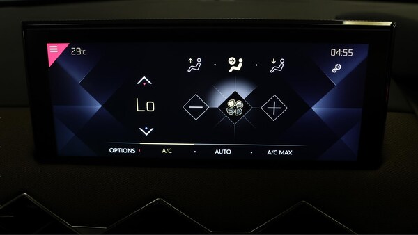Used DS Automobiles DS 3 Crossback 2019 for sale - 75563564: Photo 17