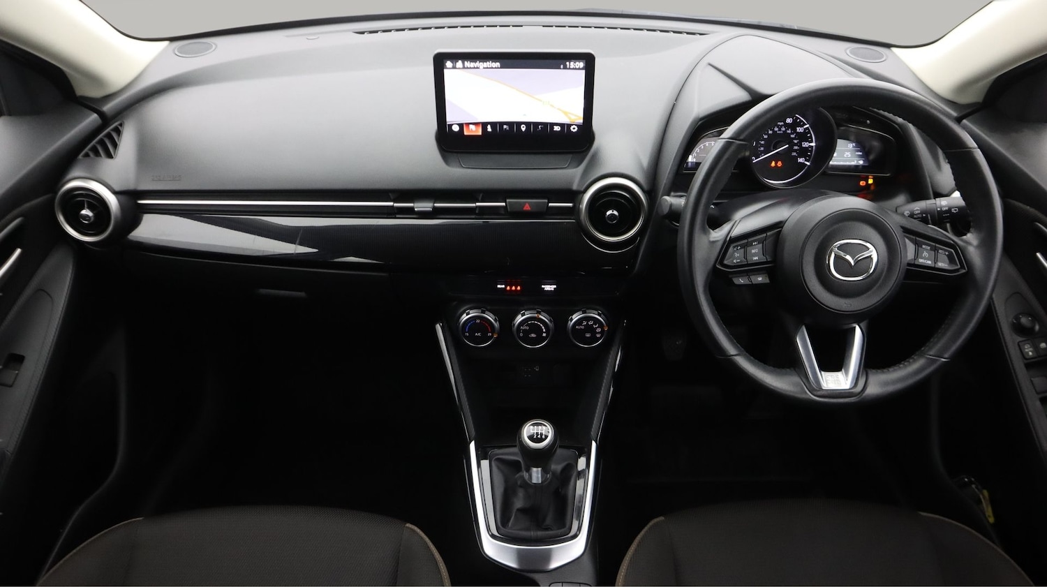 Used Mazda Mazda2 2023 for sale - 77453699: Photo 13