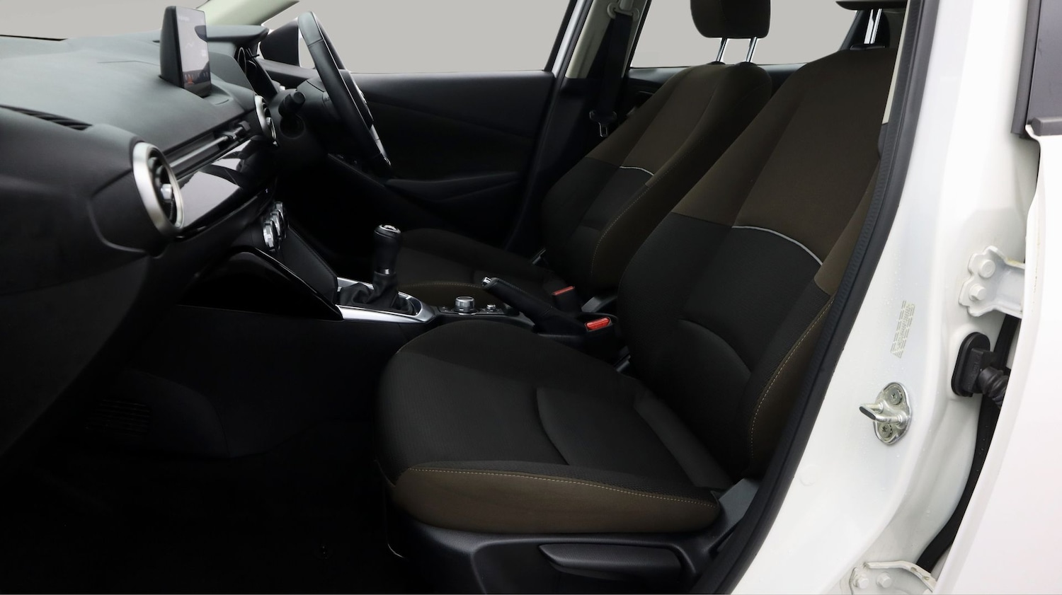 Used Mazda Mazda2 2023 for sale - 77453699: Photo 14