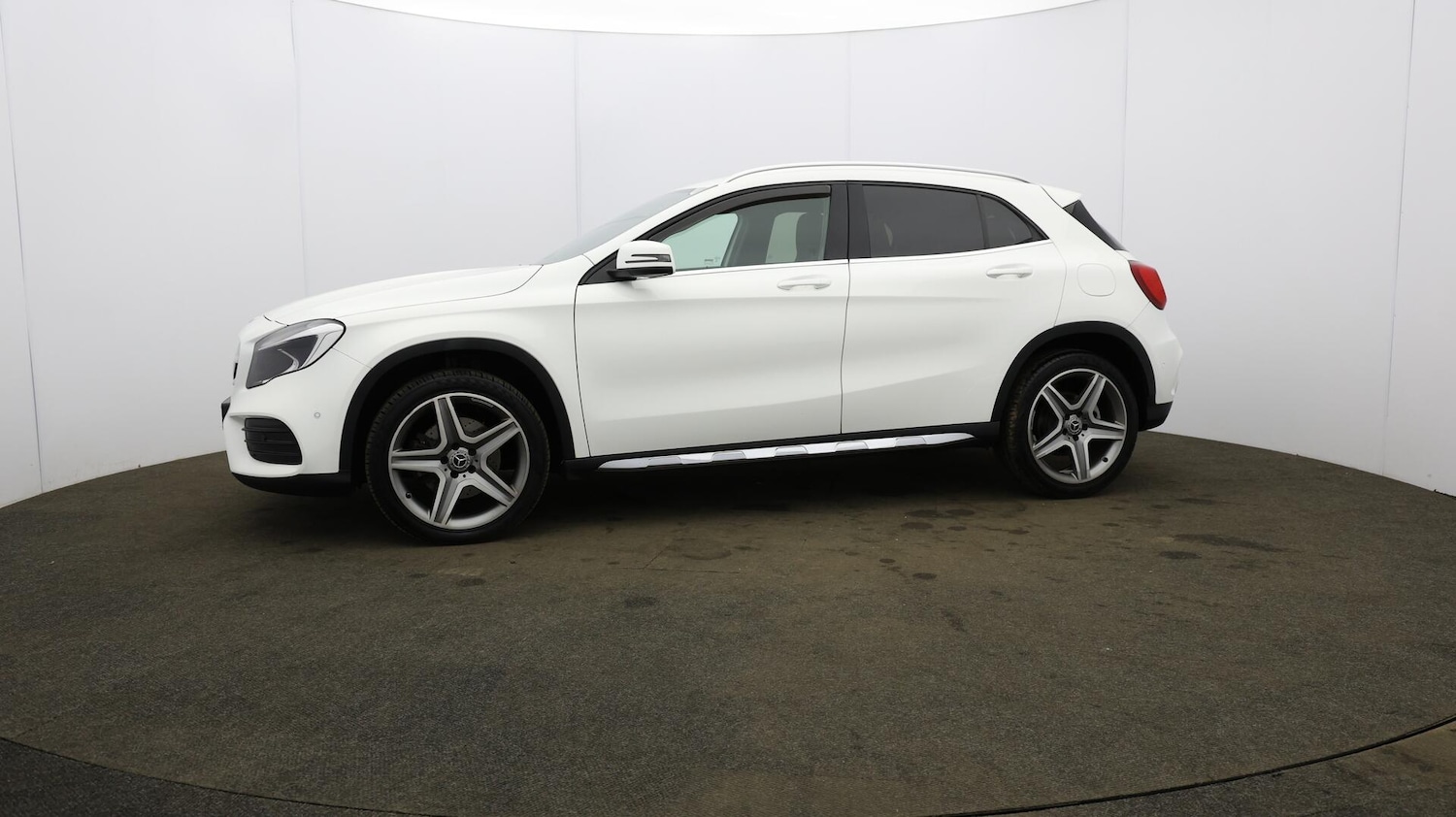 Used Mercedes-Benz GLA 2018 for sale - 76138501: Photo 14