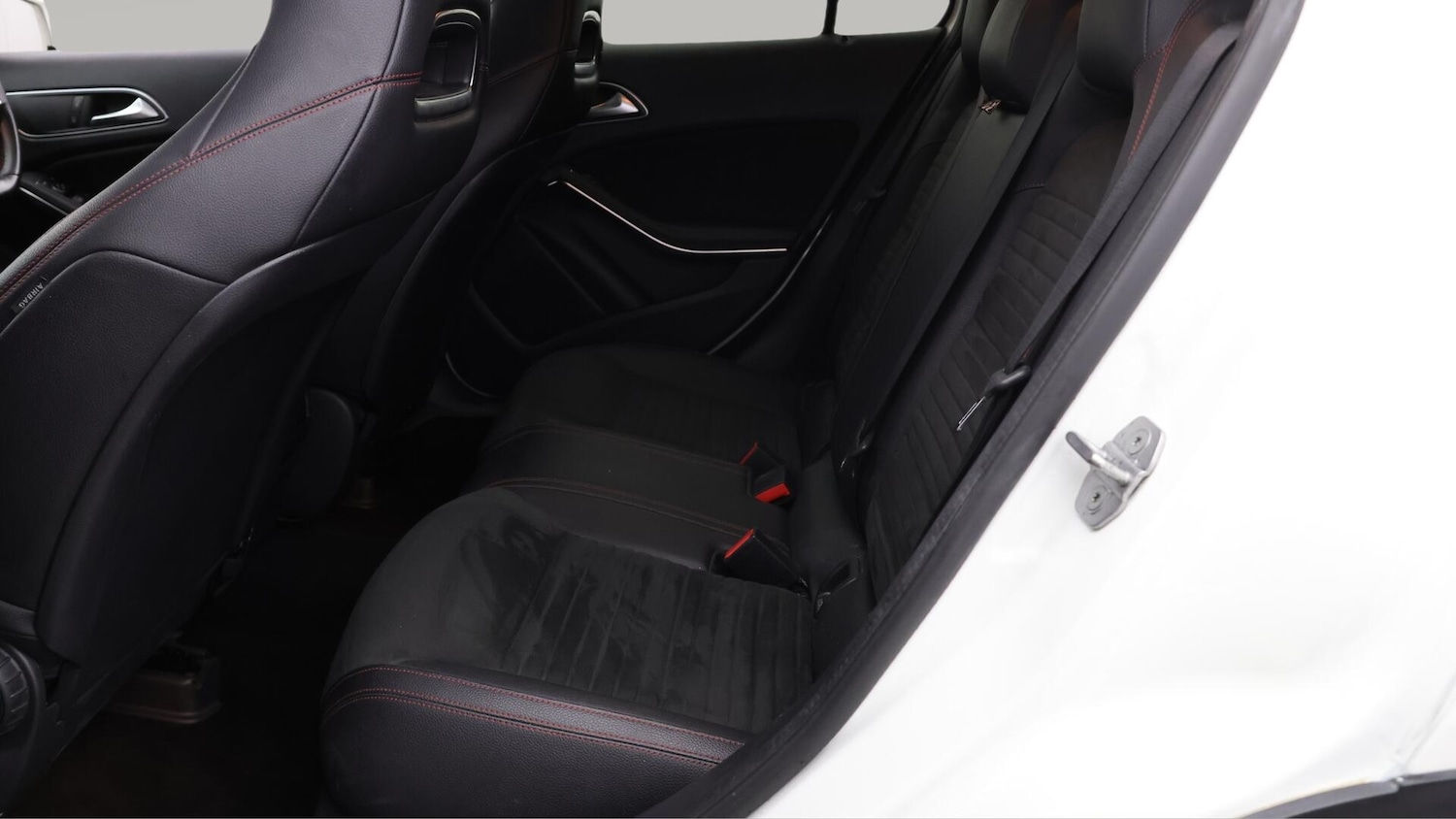Used Mercedes-Benz GLA 2018 for sale - 76138501: Photo 25