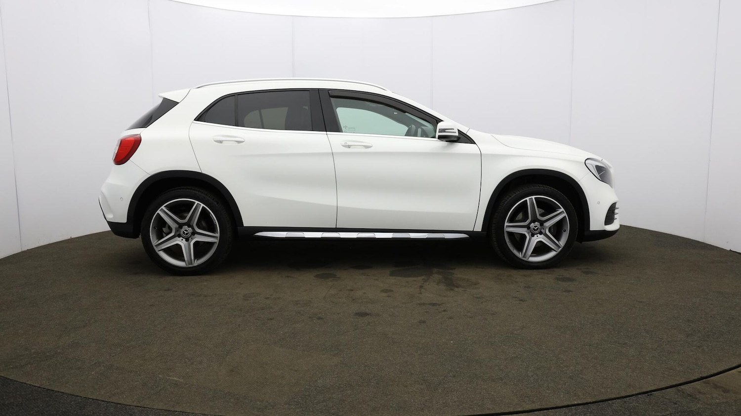 Used Mercedes-Benz GLA 2018 for sale - 76138501: Photo 53