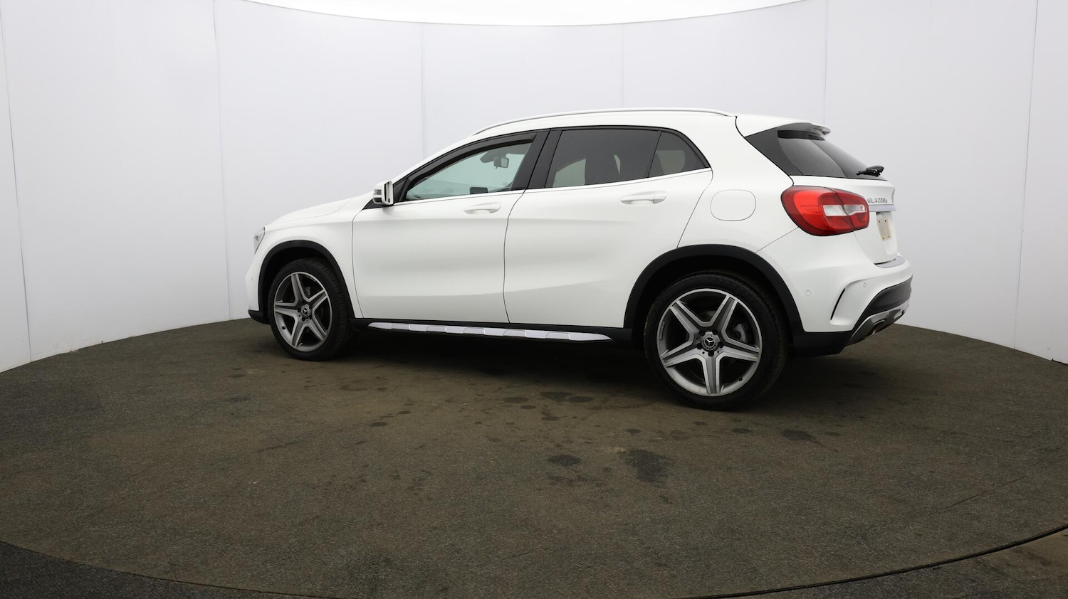 Used Mercedes-Benz GLA 2018 for sale - 76138501: Photo 70
