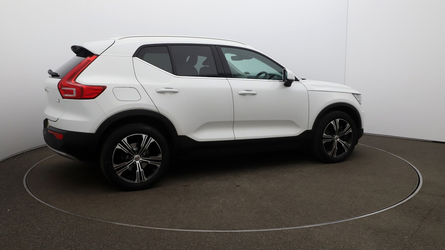 Used Volvo XC40 2022 for sale - 76810665: Photo 43