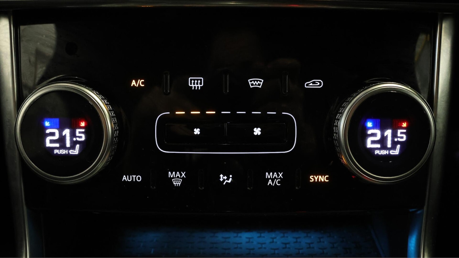 Used Jaguar XE 2021 for sale - 76349091: Photo 13