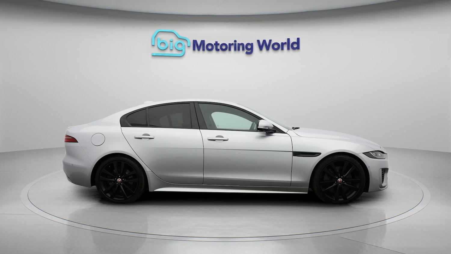 Used Jaguar XE 2021 for sale - 76349091: Photo 9
