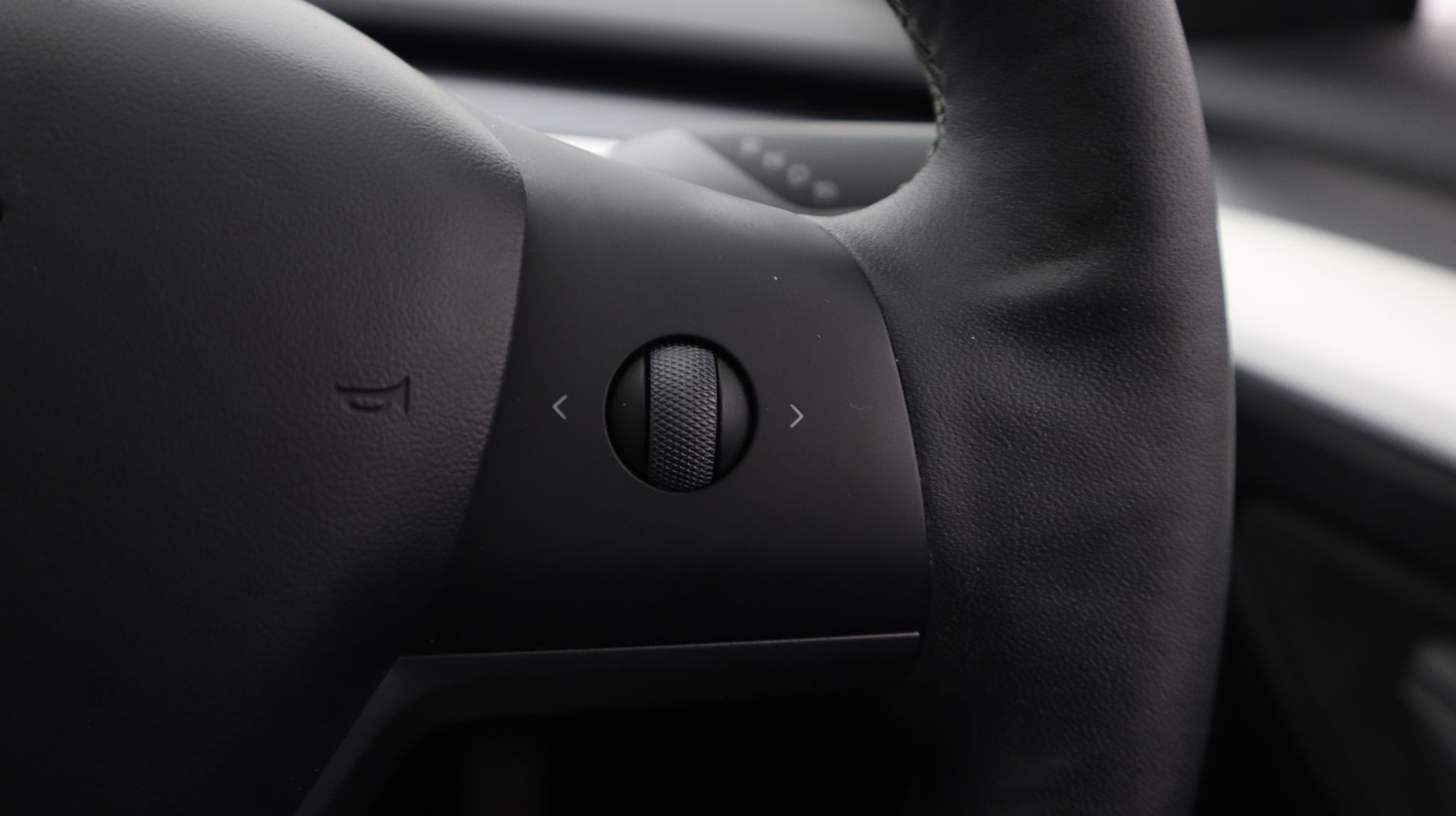 Used Tesla Model 3 2021 for sale - 77276820: Photo 24