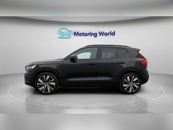 Used Volvo XC40 2022 for sale - 79275544: Photo