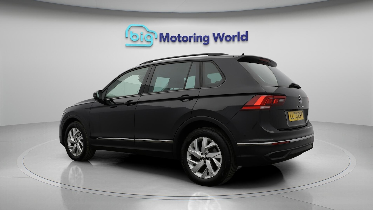 Used Volkswagen Tiguan 2023 for sale - 76620275: Photo 6
