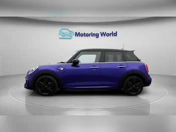 Used MINI Hatch 2019 for sale - 78353488: Photo