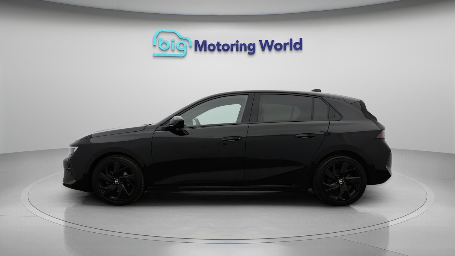 Used Vauxhall Astra 2023 for sale - 76381319: Photo 5