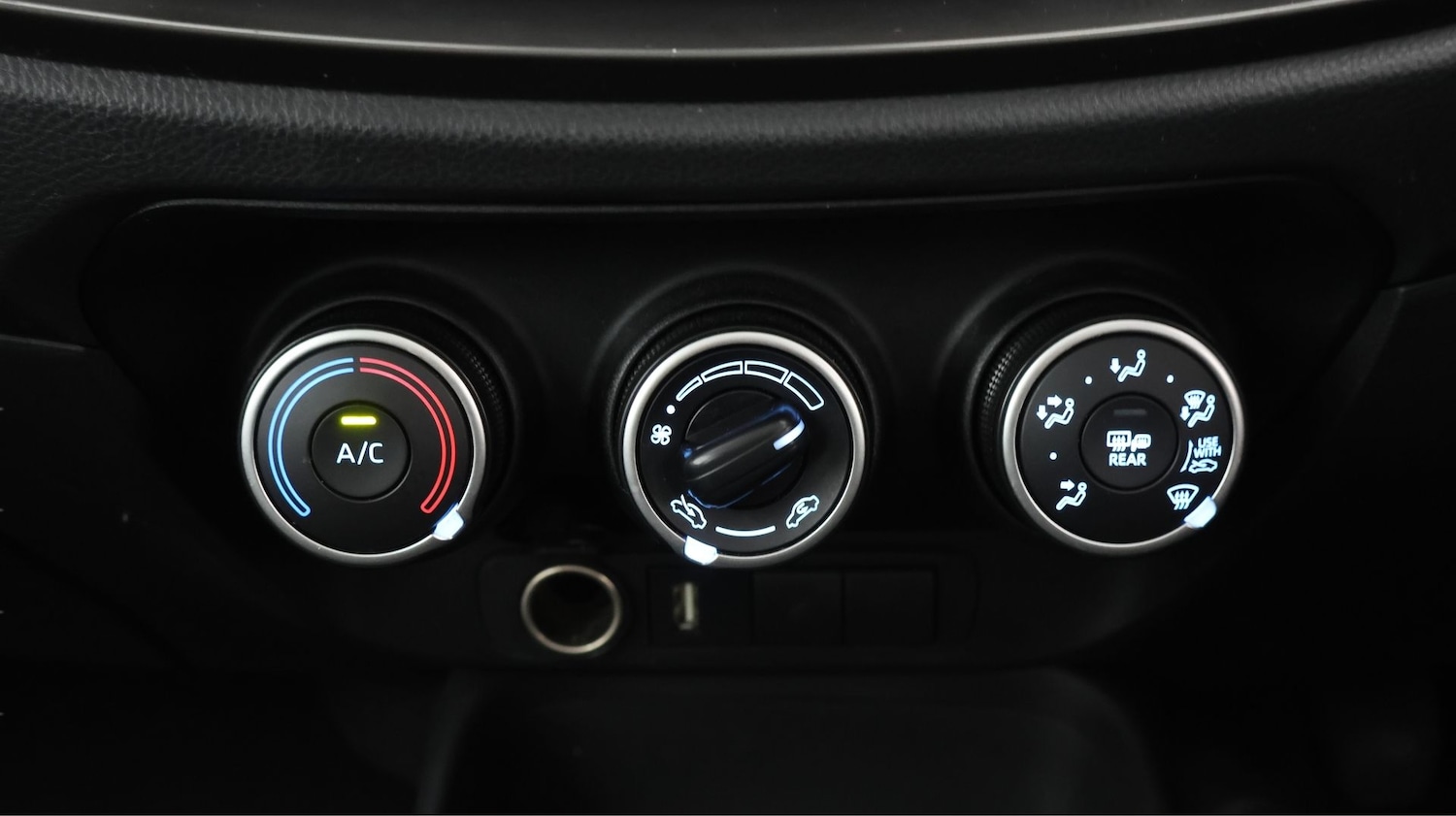 Used Toyota Aygo X 2022 for sale - 78053215: Photo 11