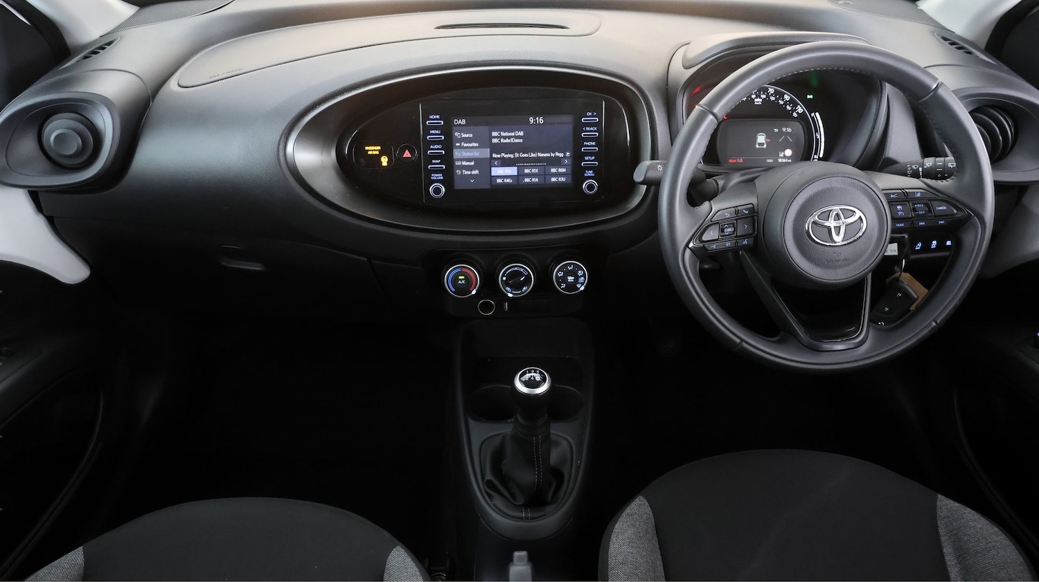 Used Toyota Aygo X 2022 for sale - 78053215: Photo 12