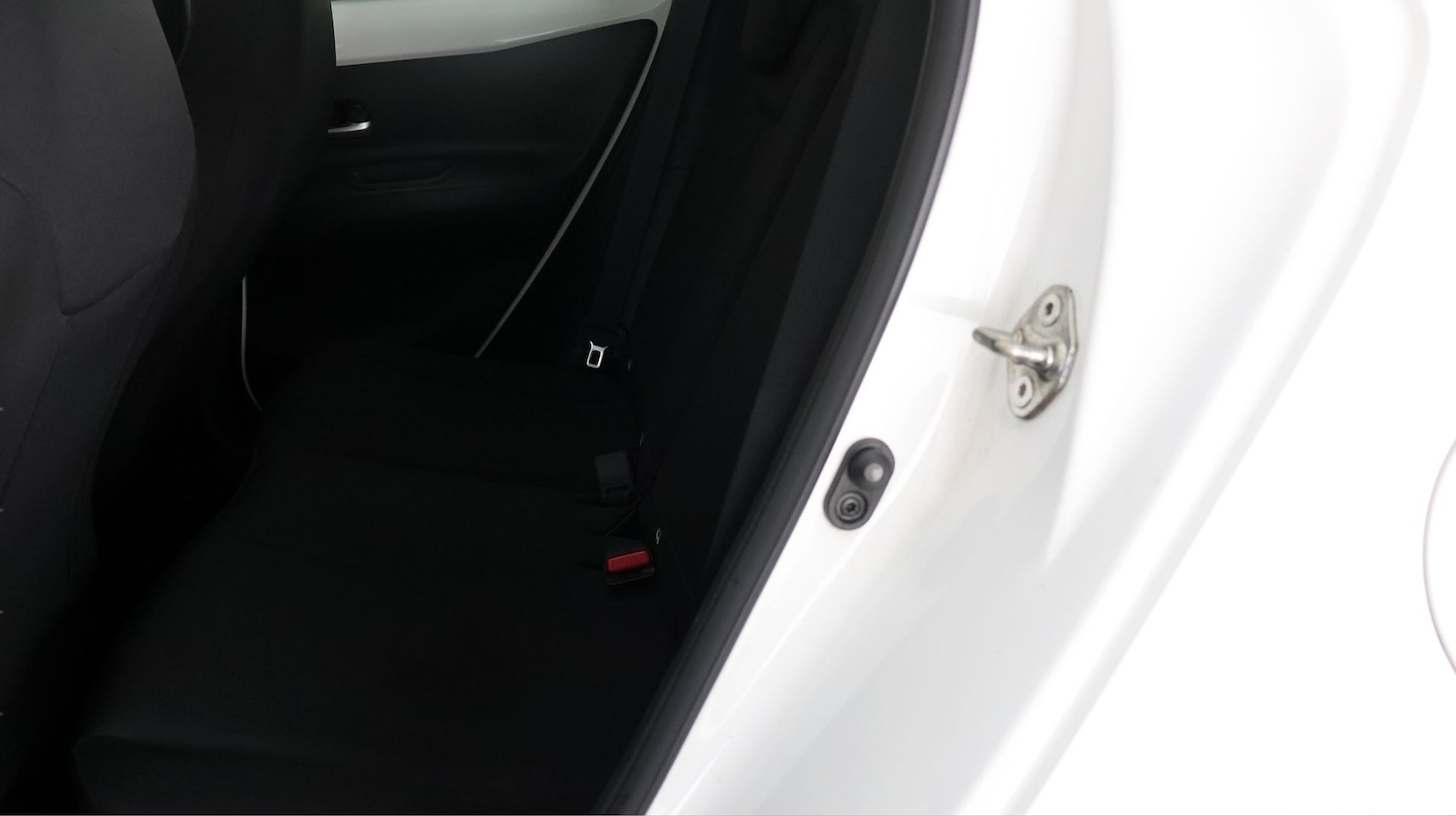 Used Toyota Aygo X 2022 for sale - 78053215: Photo 15