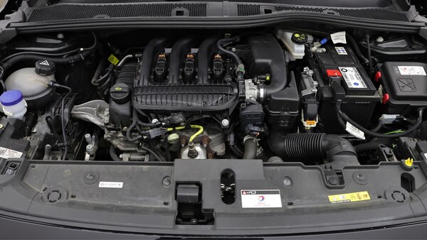 Used Vauxhall Corsa 2023 for sale - 76152832: Photo 31