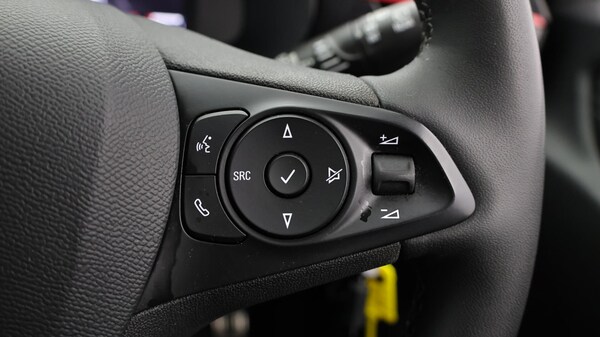Used Vauxhall Corsa 2023 for sale - 76152832: Photo 39