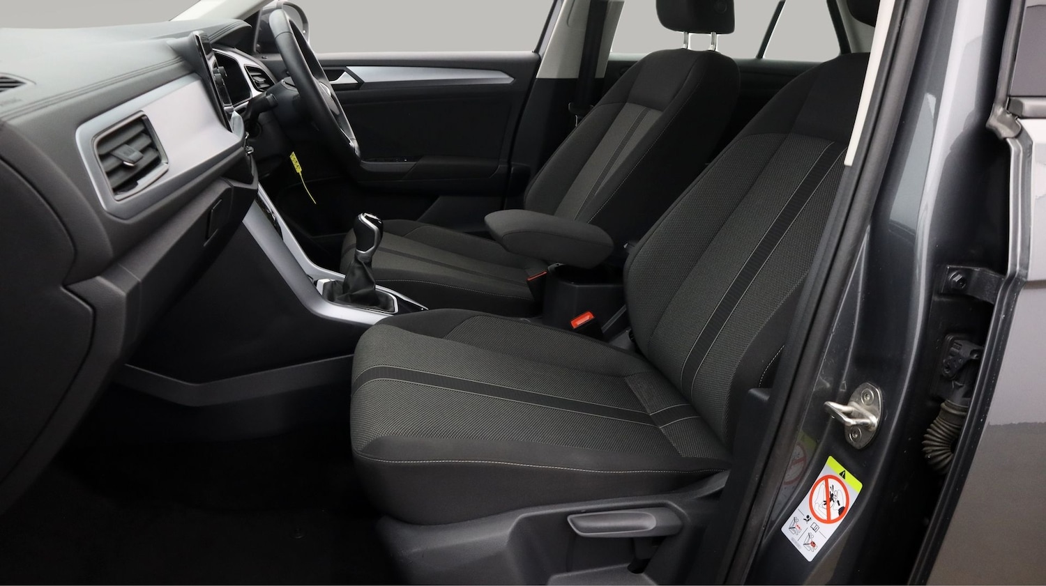 Used Volkswagen T-Roc 2023 for sale - 78199062: Photo 14