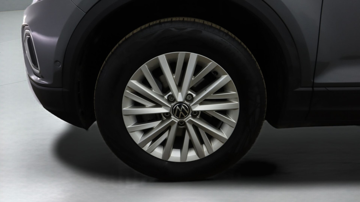 Used Volkswagen T-Roc 2023 for sale - 78199062: Photo 18