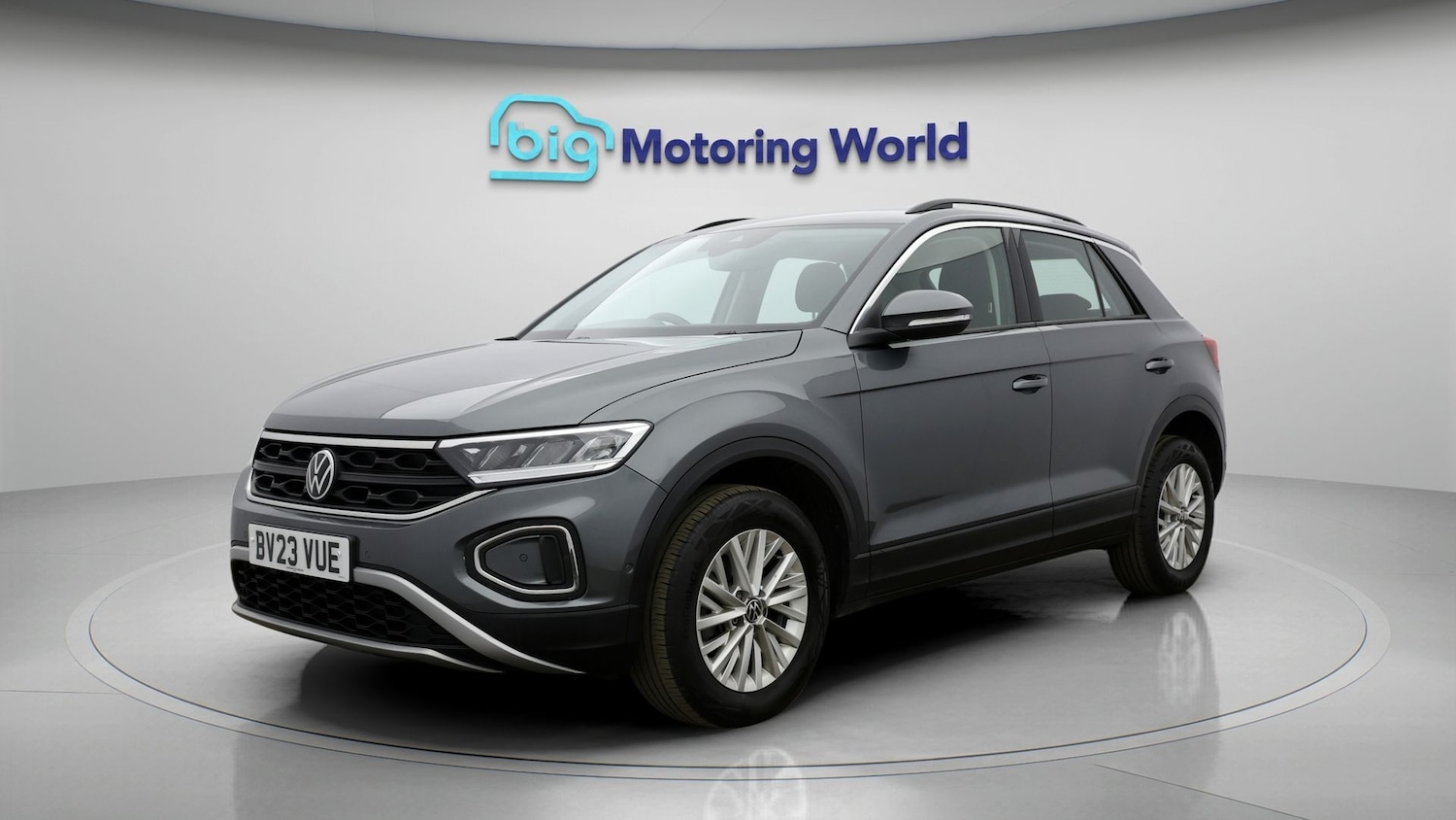 Used Volkswagen T-Roc 2023 for sale - 78199062: Photo 3