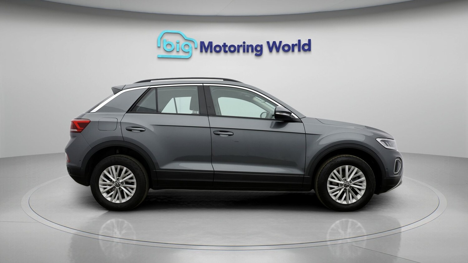 Used Volkswagen T-Roc 2023 for sale - 78199062: Photo 8