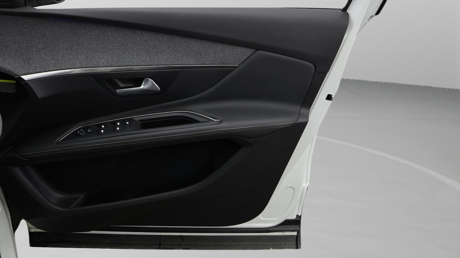 Used Peugeot 3008 2019 for sale - 76456838: Photo 16