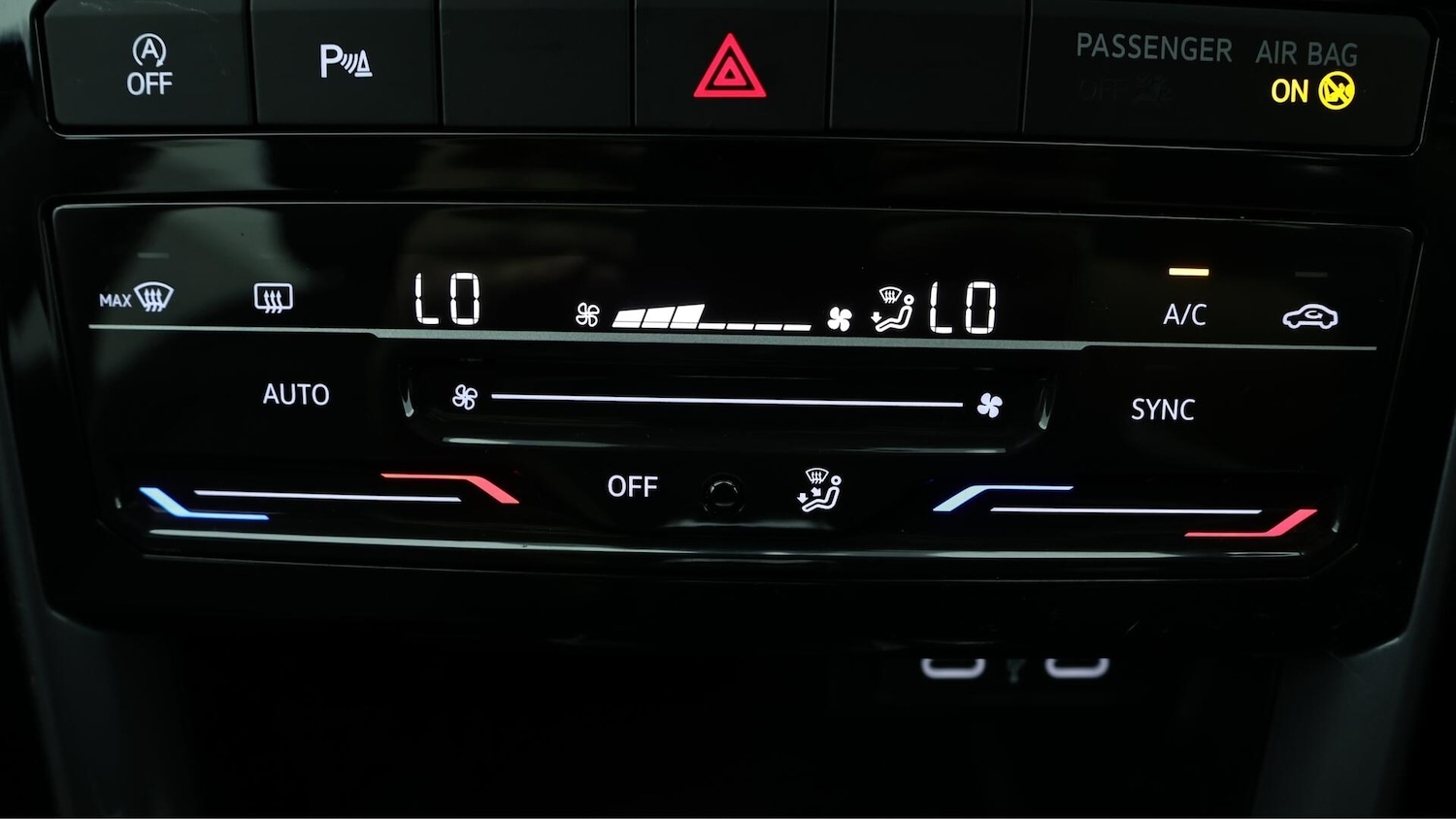 Used Volkswagen T-Cross 2023 for sale - 76158554: Photo 13