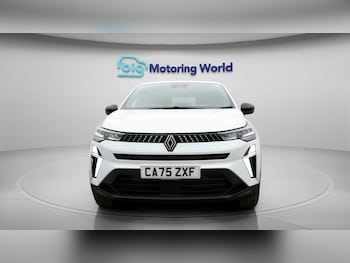 Used Renault Captur 2025 for sale - 79131035: Photo