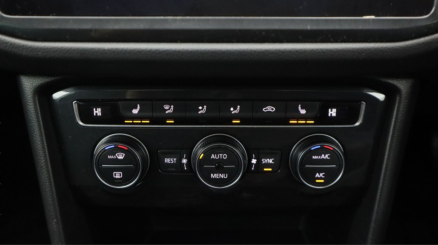 Used Volkswagen Tiguan 2020 for sale - 77363835: Photo 12