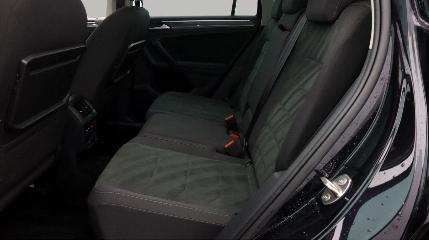 Used Volkswagen Tiguan 2020 for sale - 77363835: Photo 16