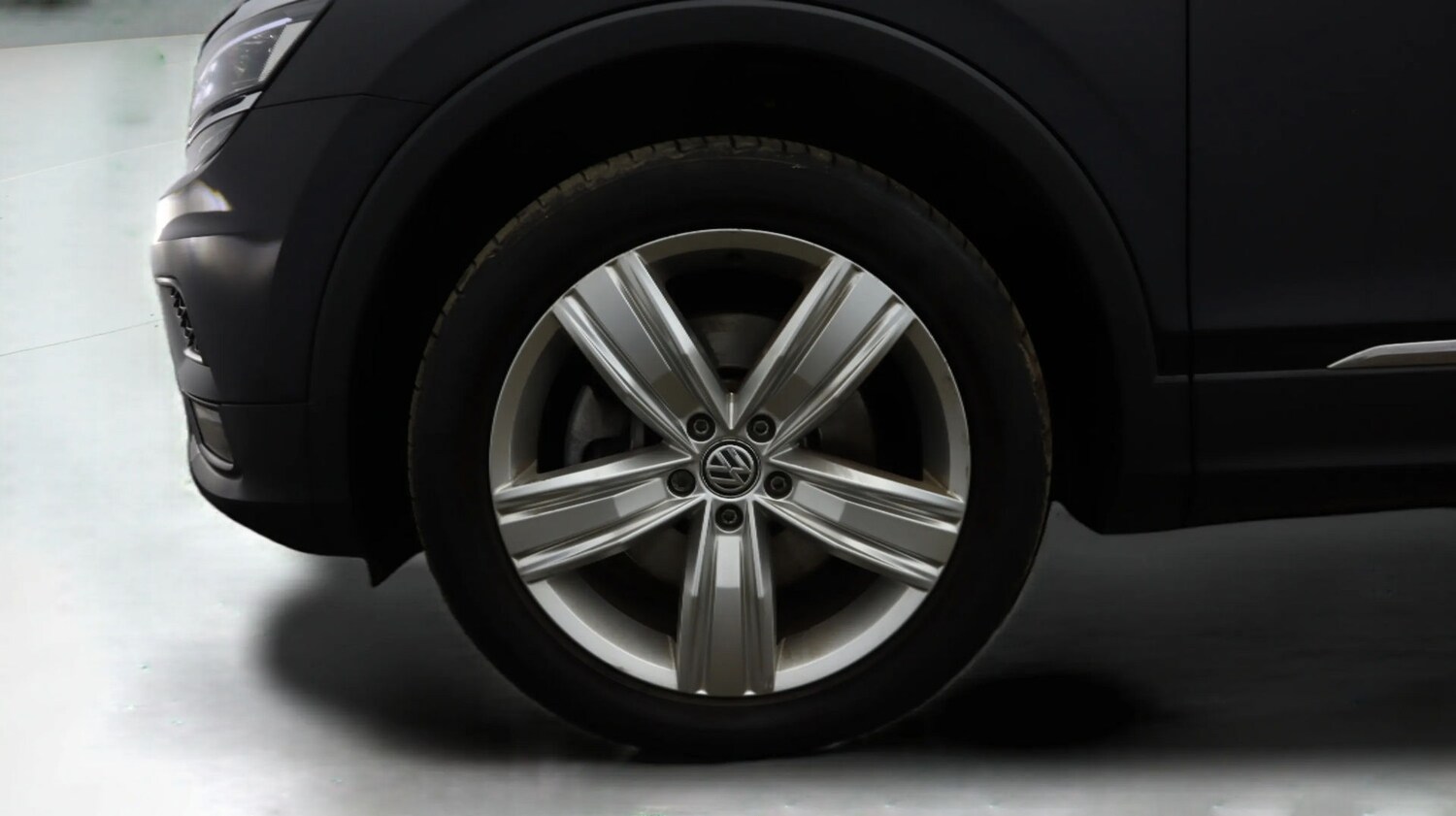 Used Volkswagen Tiguan 2020 for sale - 77363835: Photo 18