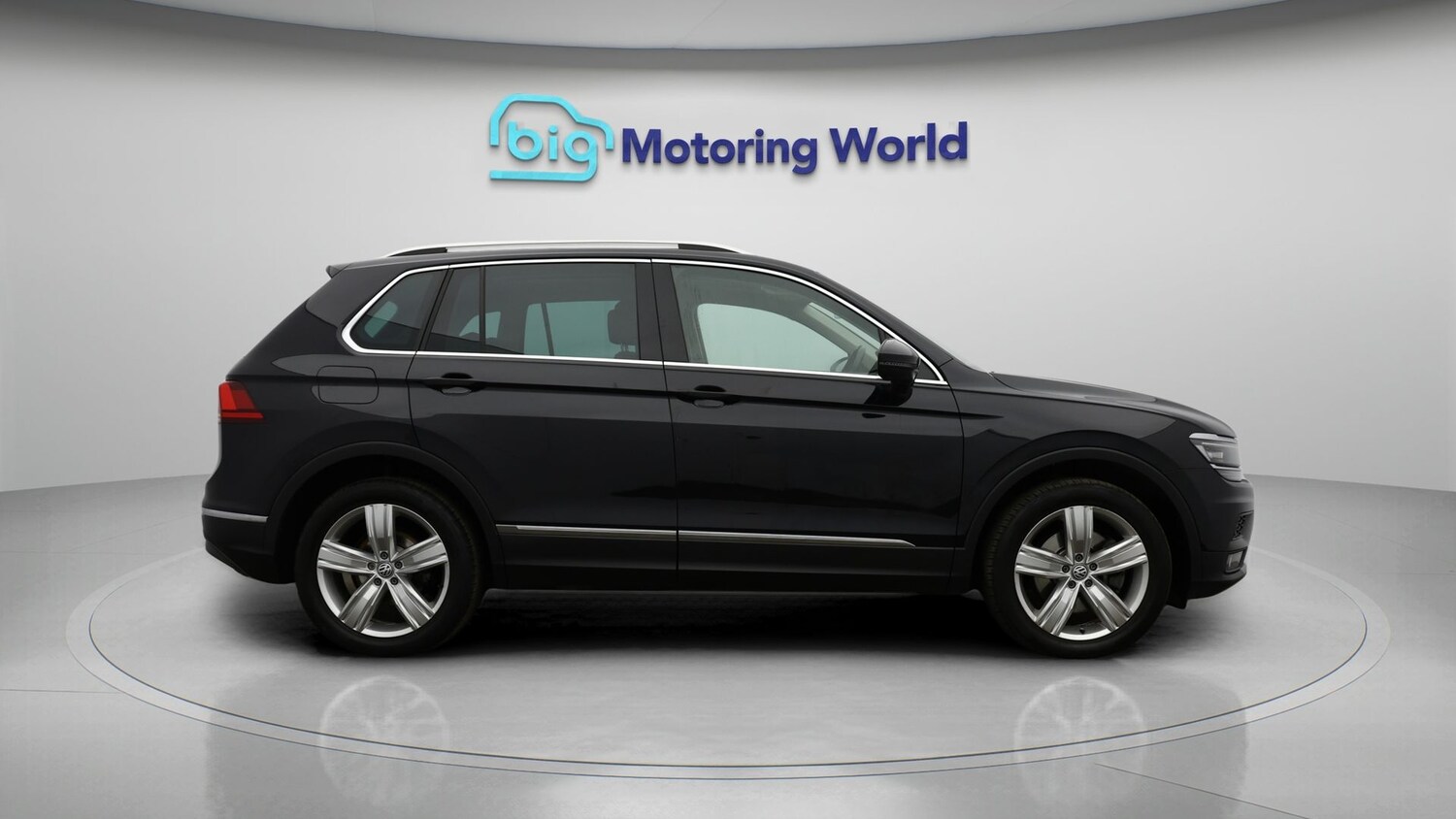 Used Volkswagen Tiguan 2020 for sale - 77363835: Photo 8