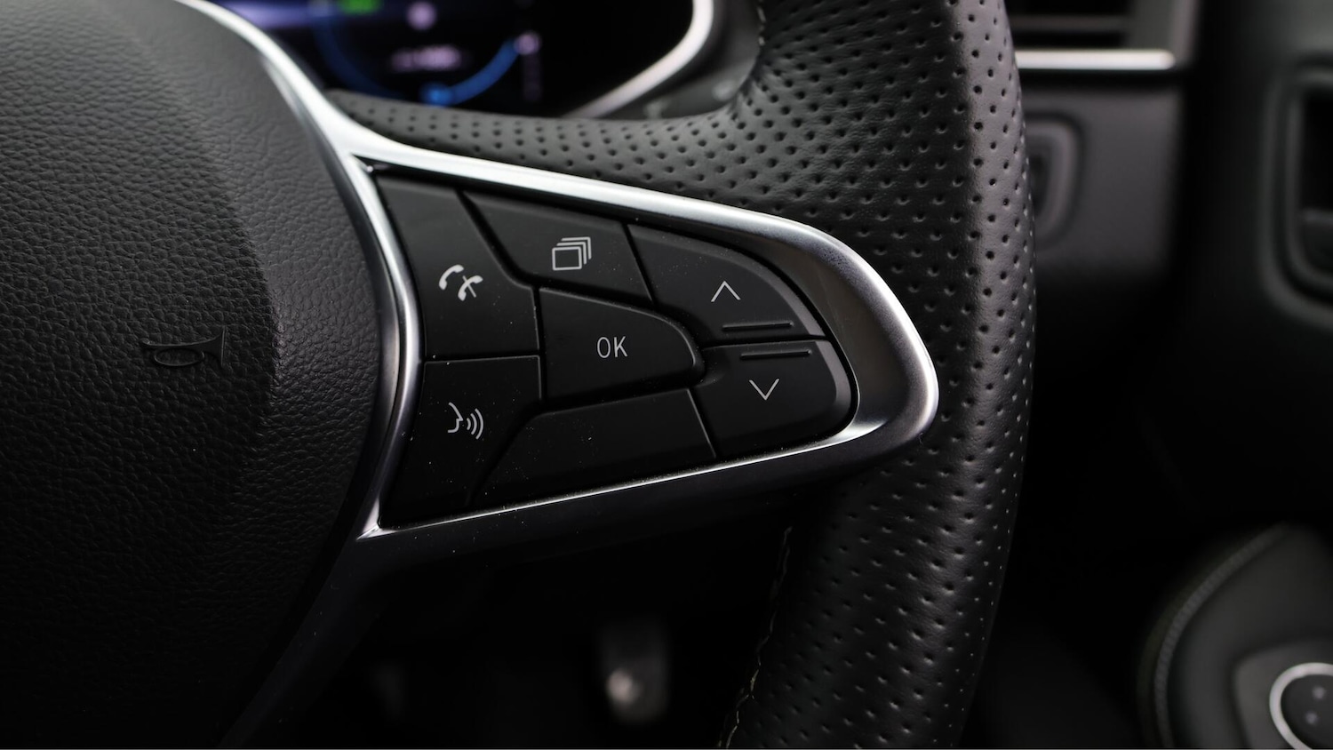 Used Renault Clio for sale - 76409265: Photo 24