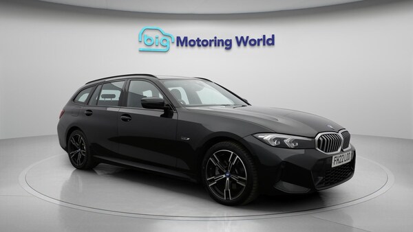 Used BMW 3 Series 2022 for sale - 76072185: Photo 2