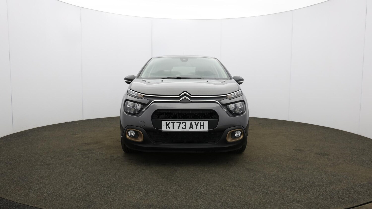 Vehicle 43