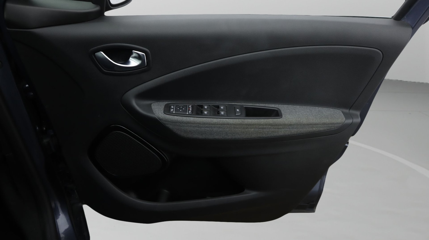 Used Renault Zoe 2021 for sale - 77750211: Photo 15