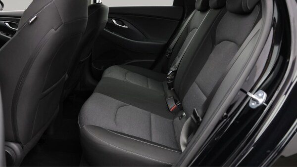 Used Hyundai i30 2023 for sale - 76307056: Photo 17