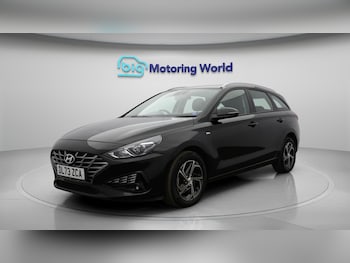 Used Hyundai i30 2023 for sale - 76307056: Photo 4